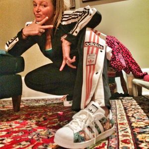 Meet your Posher, Jell